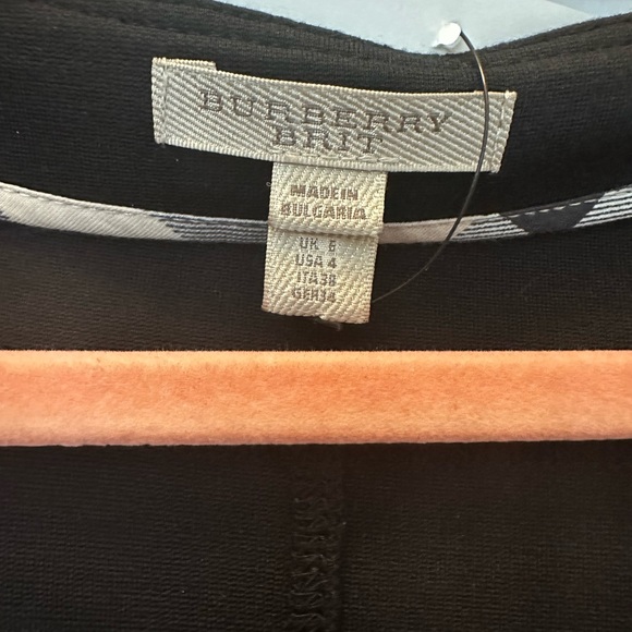 Beautiful Burberry black dress. Lightly worn - Picture 3 of 6